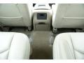 2006 Summit White GMC Yukon SLT 4x4  photo #28