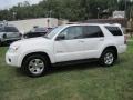 Natural White - 4Runner SR5 4x4 Photo No. 2