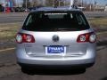 Reflex Silver - Passat Komfort Wagon Photo No. 3