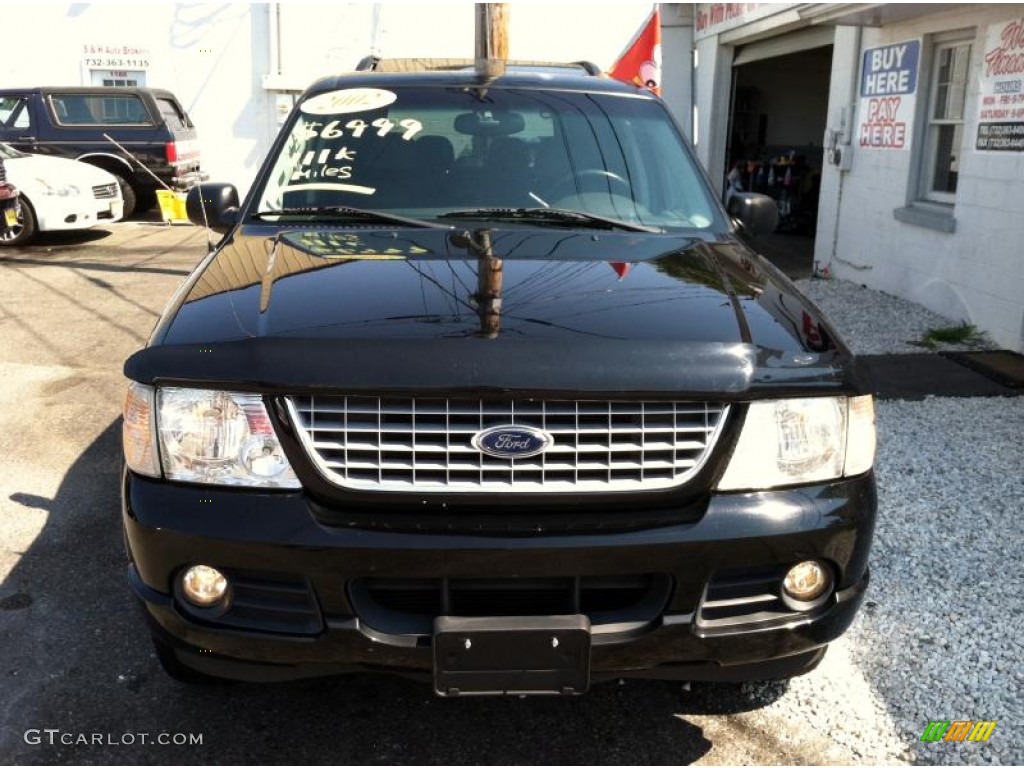 2002 Explorer Limited 4x4 - Black Clearcoat / Midnight Grey photo #10