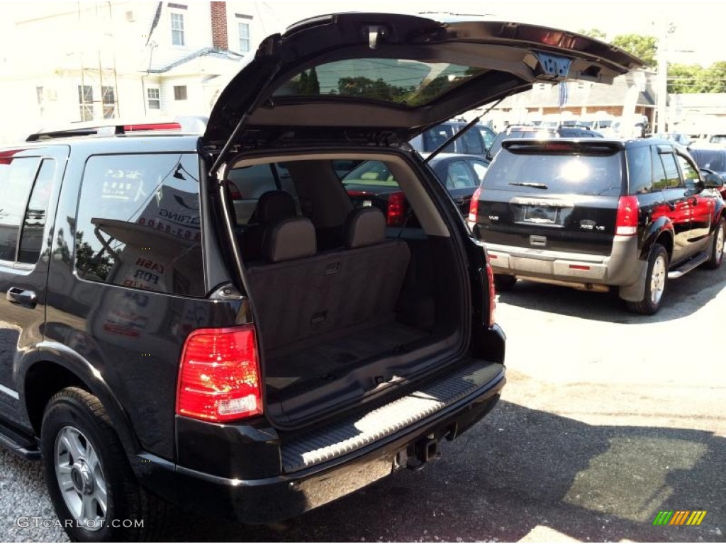 2002 Explorer Limited 4x4 - Black Clearcoat / Midnight Grey photo #12