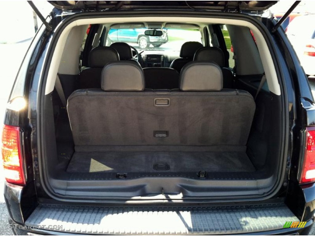 2002 Explorer Limited 4x4 - Black Clearcoat / Midnight Grey photo #15
