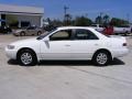 Super White - Camry LE Photo No. 2
