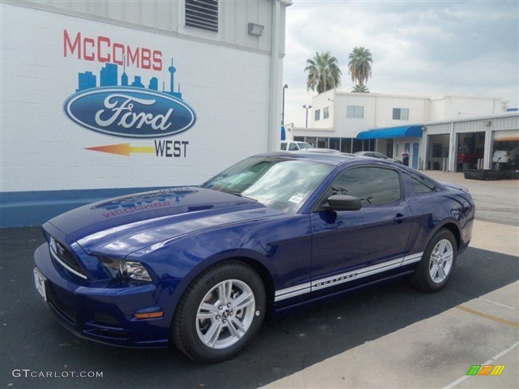 Deep Impact Blue Metallic Ford Mustang
