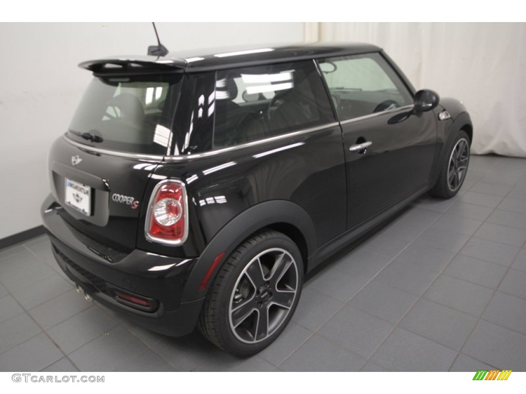 2013 Cooper S Hardtop - Midnight Black Metallic / Carbon Black photo #8