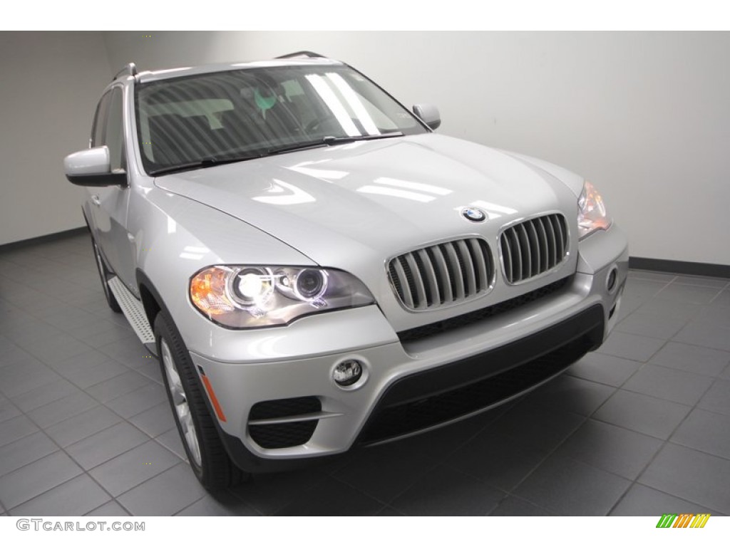 2013 X5 xDrive 35i Premium - Titanium Silver Metallic / Black photo #5