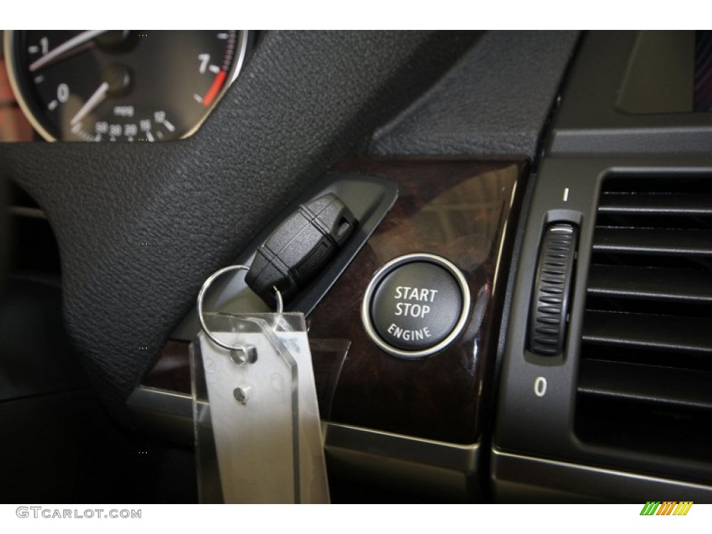 2013 X5 xDrive 35i Premium - Titanium Silver Metallic / Black photo #21