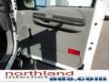 Oxford White - F550 Super Duty XL SuperCab 4x4 Utility Truck Photo No. 17