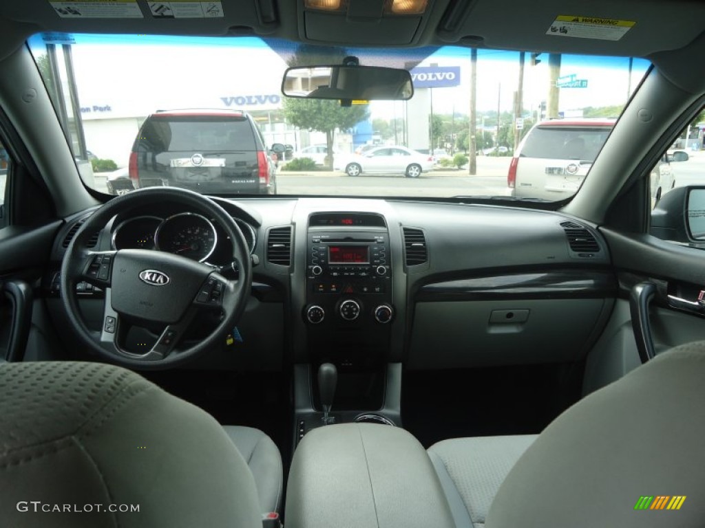 2011 Sorento LX V6 AWD - Titanium Silver / Black photo #40