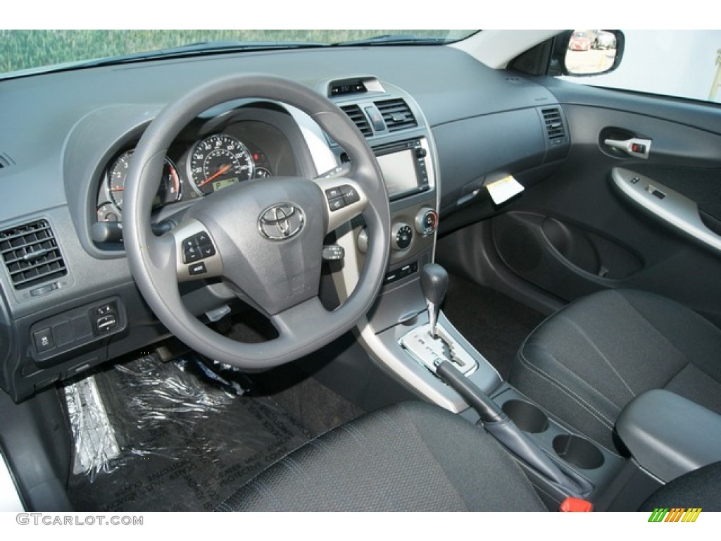 2013 Corolla S - Classic Silver Metallic / Dark Charcoal photo #5