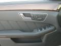 Black - E 350 Sedan Photo No. 6
