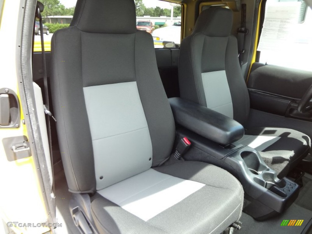 2006 Ranger XLT SuperCab - Screaming Yellow / Medium Dark Flint photo #12