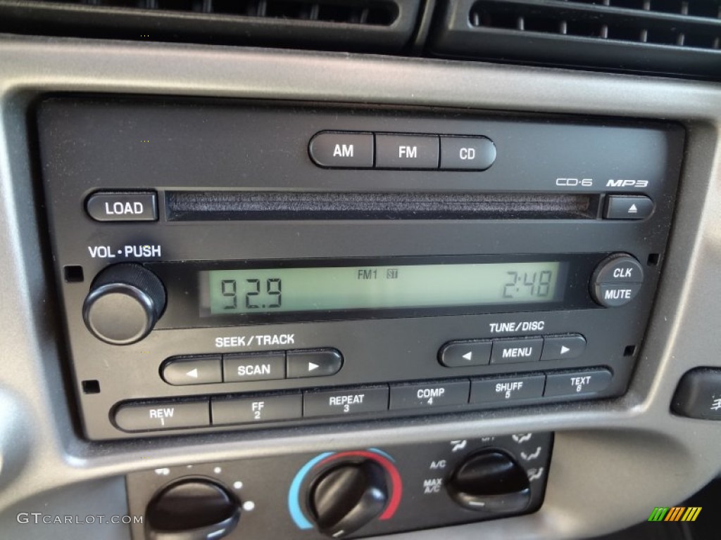 2006 Ranger XLT SuperCab - Screaming Yellow / Medium Dark Flint photo #21