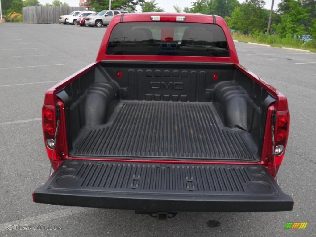 2006 Canyon SLT Crew Cab - Cherry Red Metallic / Light Tan photo #16