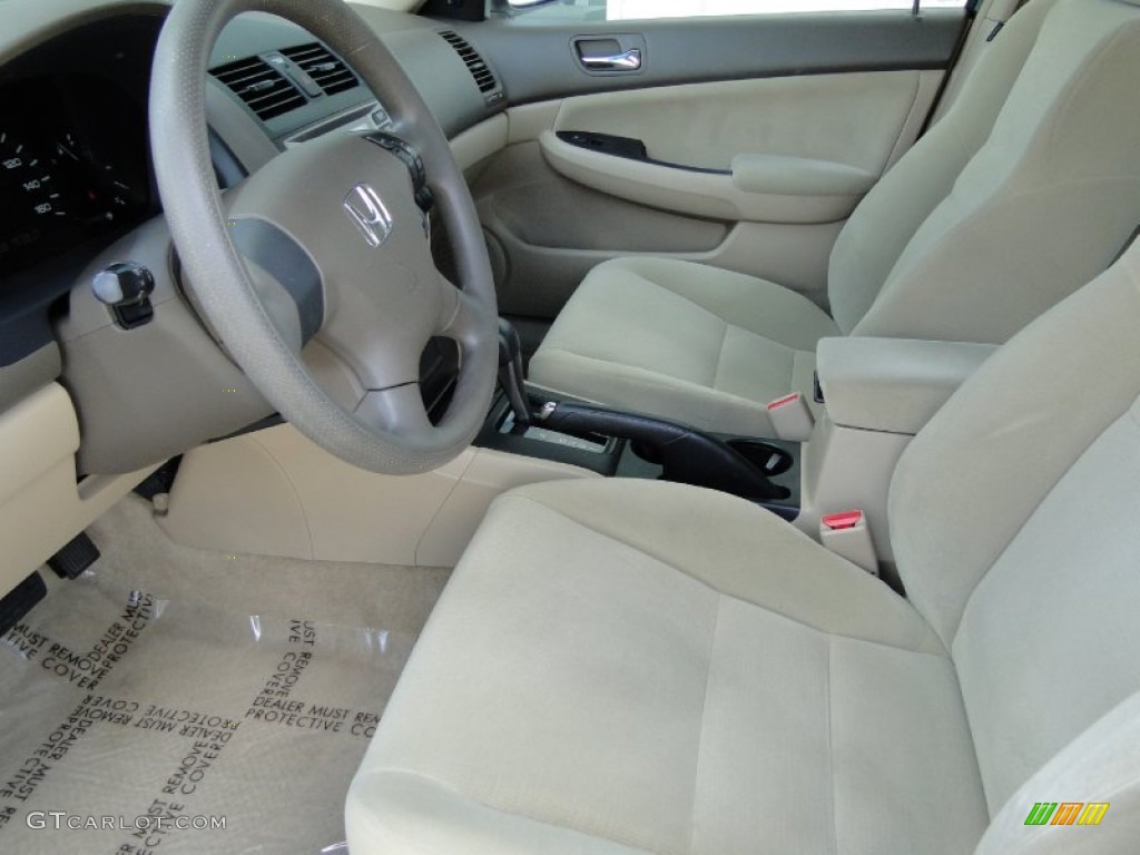 2006 Accord Value Package Sedan - Taffeta White / Ivory photo #12