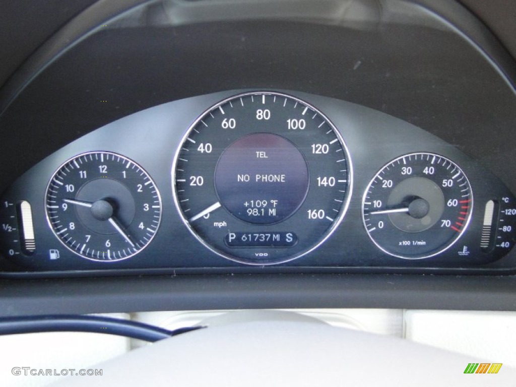 2004 Mercedes-Benz CLK 320 Coupe Gauges Photo #70294646