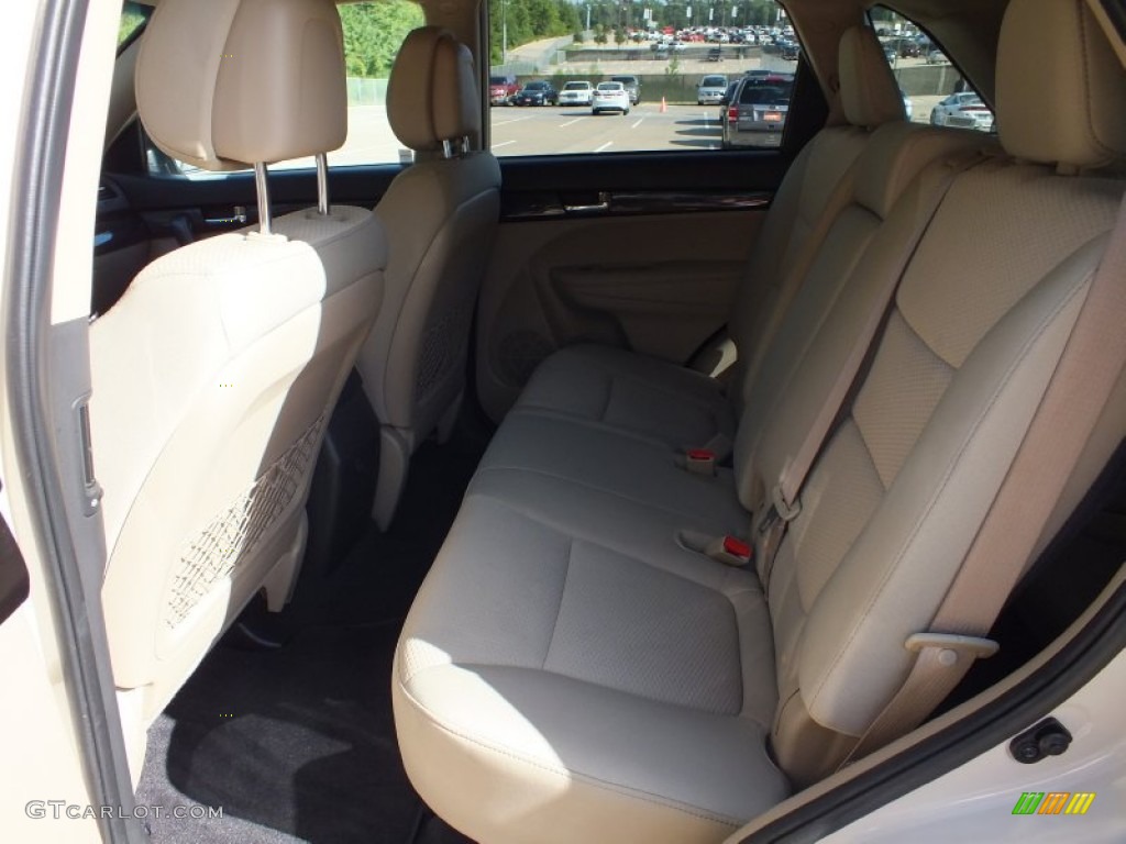 2011 Sorento LX V6 - White Sand Beige / Beige photo #4