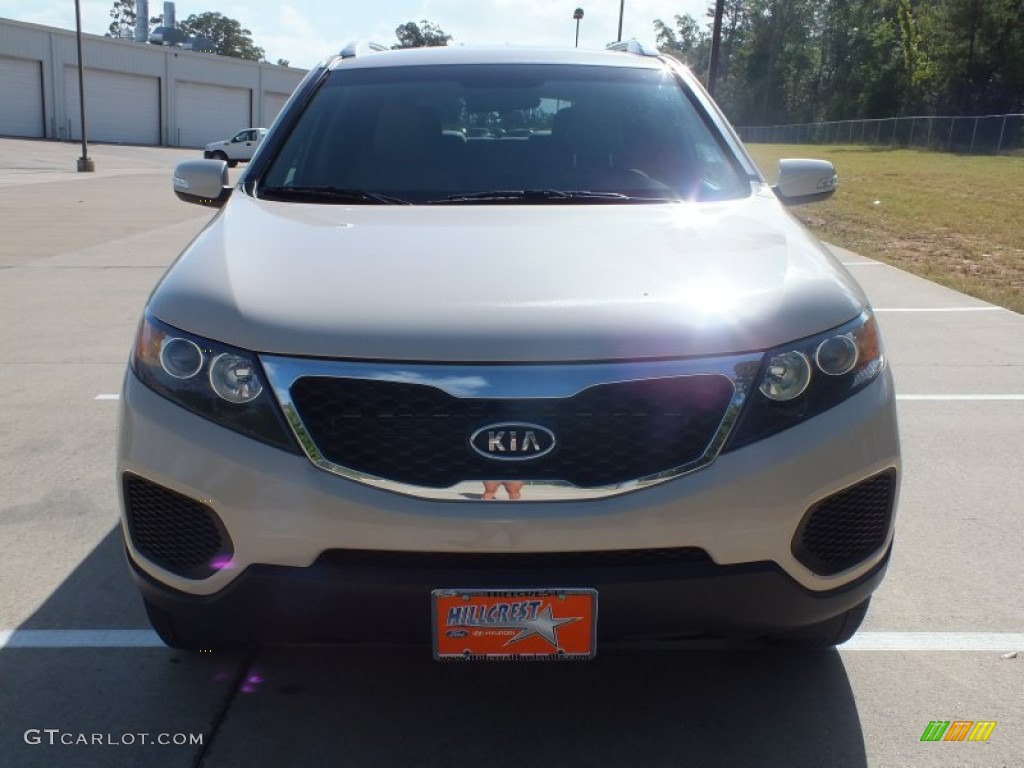 2011 Sorento LX V6 - White Sand Beige / Beige photo #10