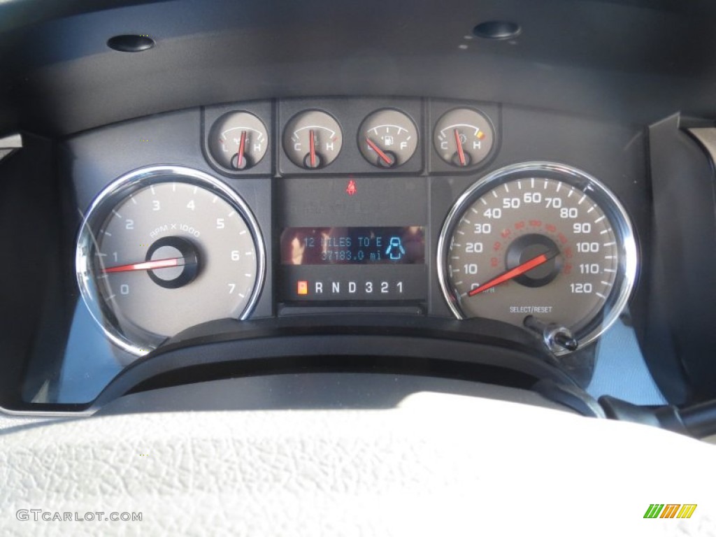 2010 F150 XLT SuperCrew - Sterling Grey Metallic / Medium Stone photo #42