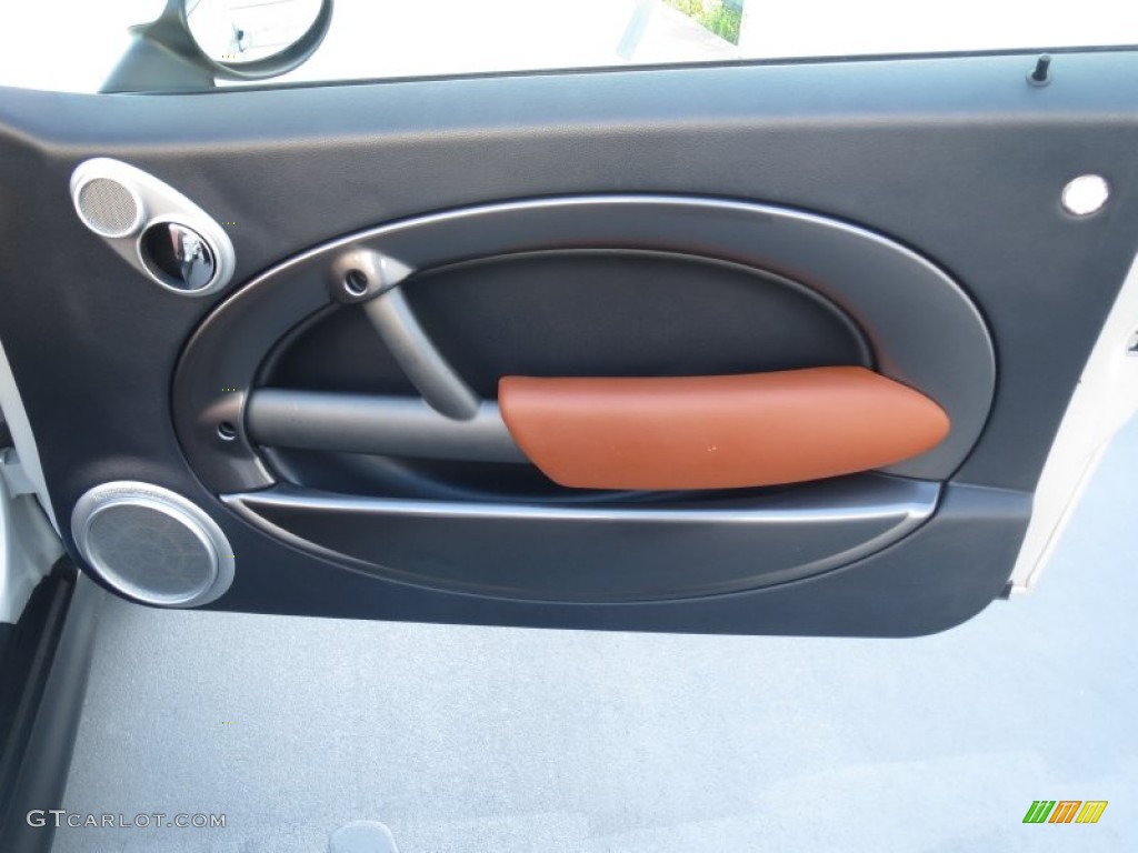 2008 Mini Cooper S Convertible Sidewalk Edition Malt Brown English Leather Door Panel Photo #70296923