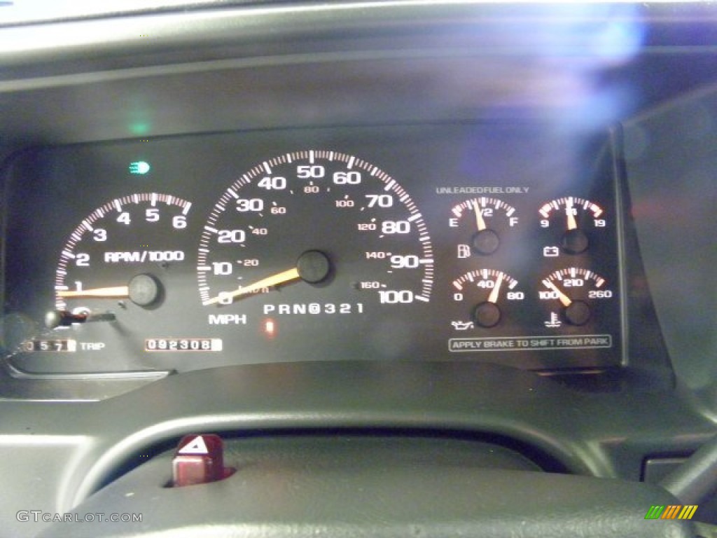 1998 C/K C1500 Regular Cab - Summit White / Gray photo #13