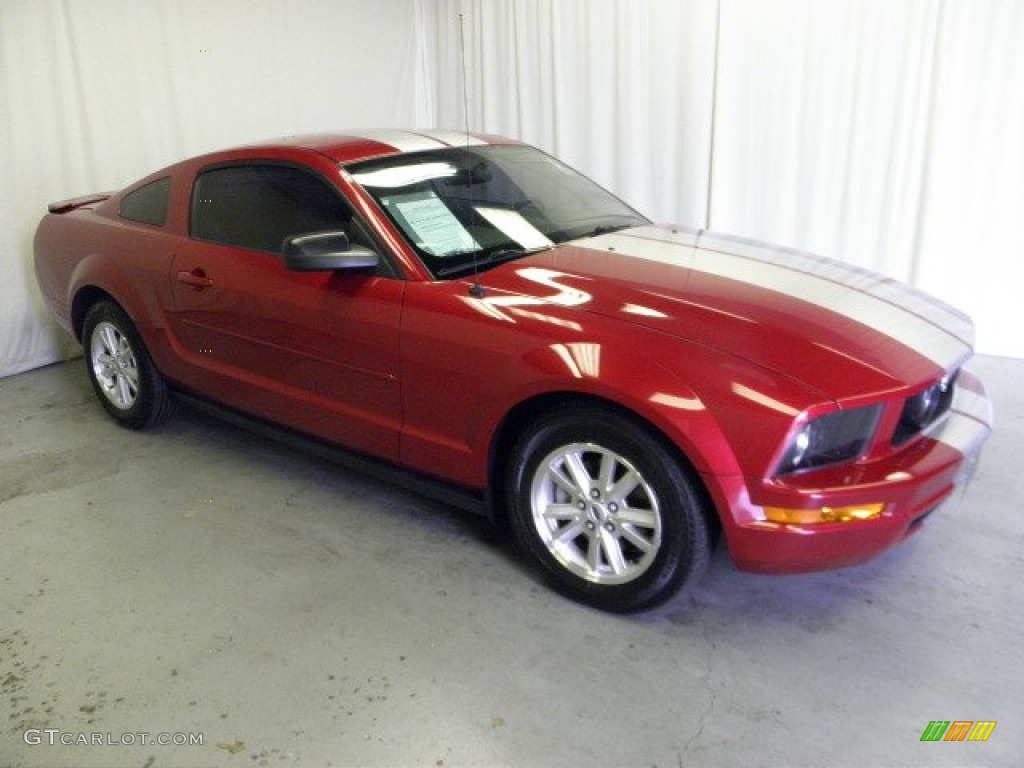2008 Mustang V6 Deluxe Coupe - Dark Candy Apple Red / Light Graphite photo #1