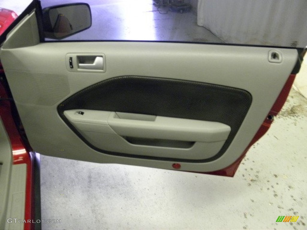2008 Ford Mustang V6 Deluxe Coupe Door Panel Photos