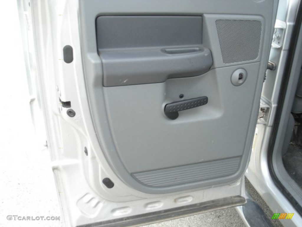 2010 Ram 3500 SLT Crew Cab 4x4 Flat Bed - Bright Silver Metallic / Dark Slate/Medium Graystone photo #17