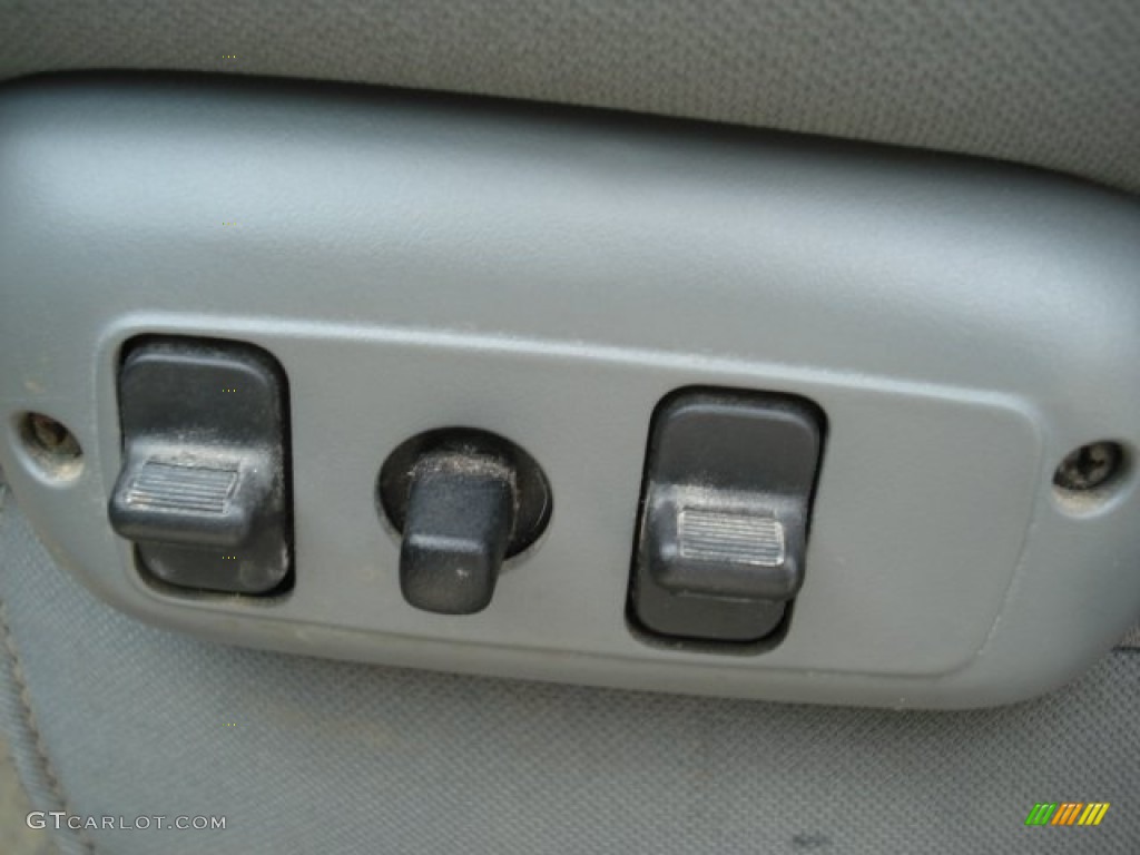 2010 Ram 3500 SLT Crew Cab 4x4 Flat Bed - Bright Silver Metallic / Dark Slate/Medium Graystone photo #19