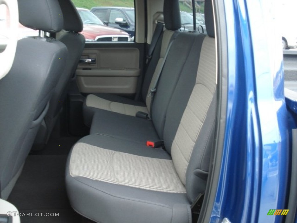 2011 Ram 1500 Big Horn Quad Cab 4x4 - Deep Water Blue Pearl / Dark Slate Gray/Medium Graystone photo #16