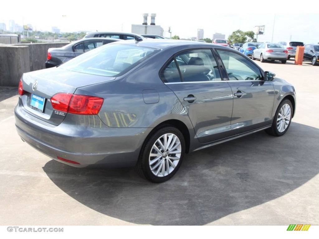 2013 Jetta SEL Sedan - Platinum Gray Metallic / Titan Black photo #8