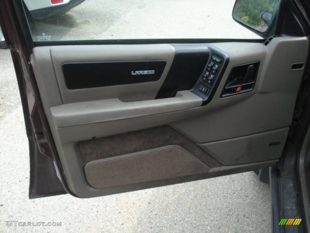 1994 Grand Cherokee SE 4x4 - Sienna Pearl / Taupe photo #15
