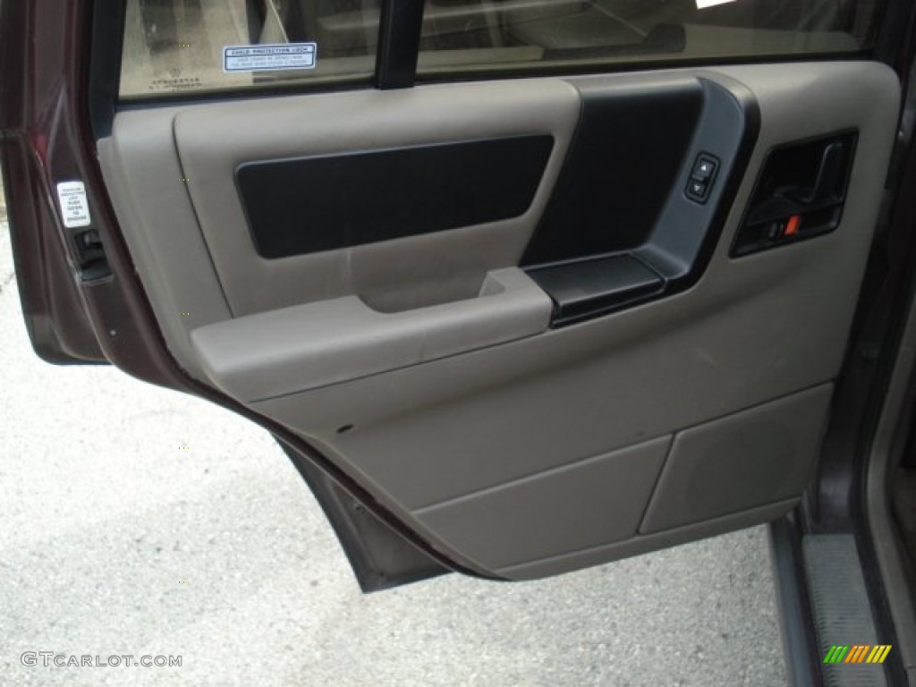 1994 Grand Cherokee SE 4x4 - Sienna Pearl / Taupe photo #17