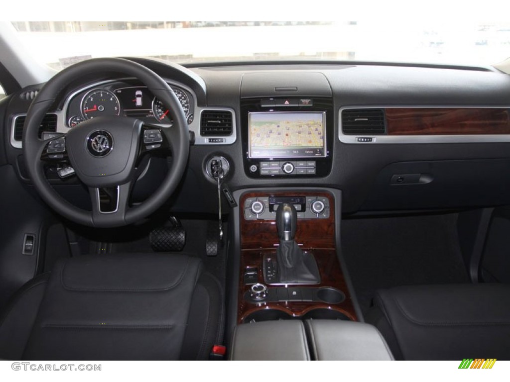 2013 Touareg TDI Lux 4XMotion - Galapagos Metallic / Black Anthracite photo #13