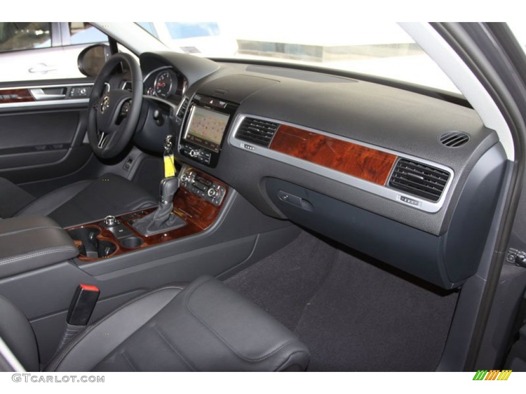 2013 Touareg TDI Lux 4XMotion - Galapagos Metallic / Black Anthracite photo #25