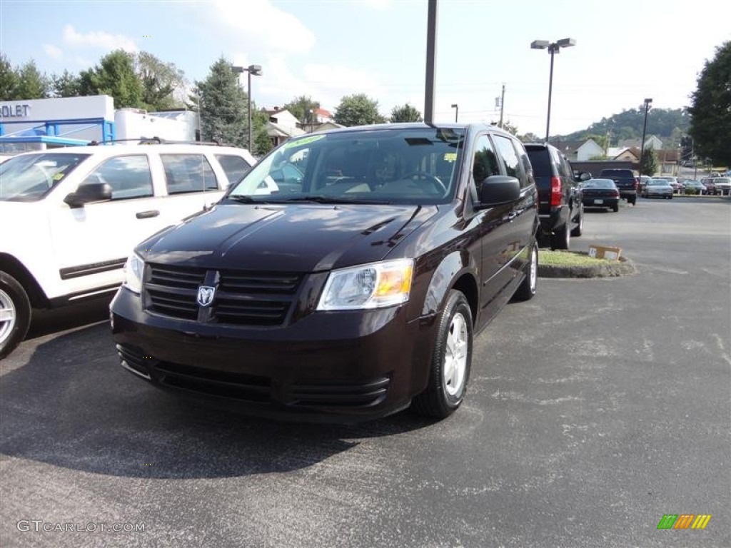 2010 Grand Caravan SE - Dark Cordovan Pearlcoat / Dark Slate Gray/Light Shale photo #2