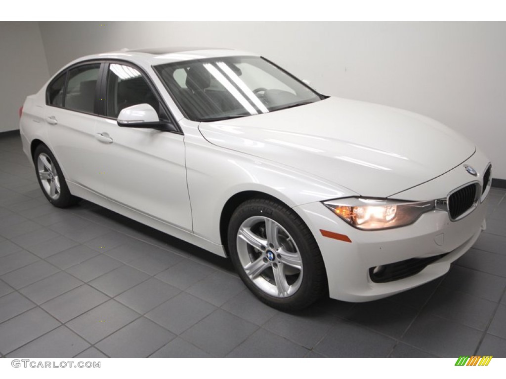 2013 3 Series 328i Sedan - Mineral White Metallic / Black photo #6