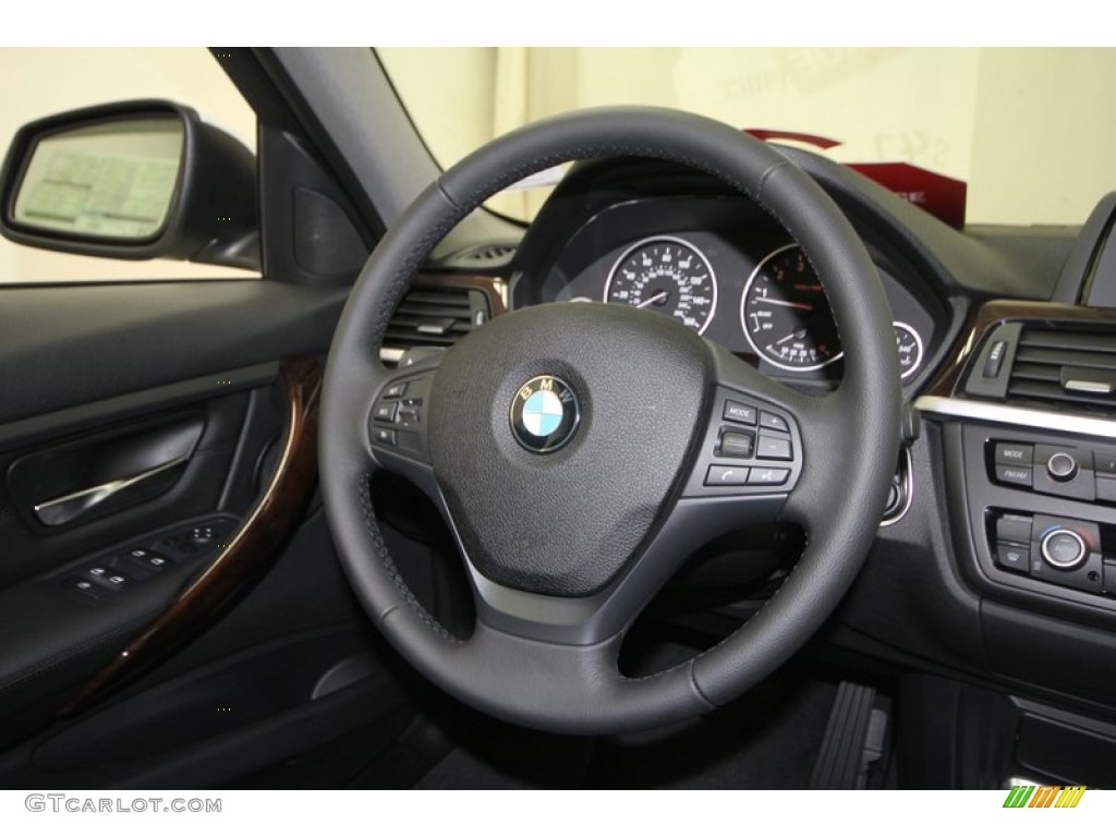 2013 3 Series 328i Sedan - Mineral White Metallic / Black photo #25