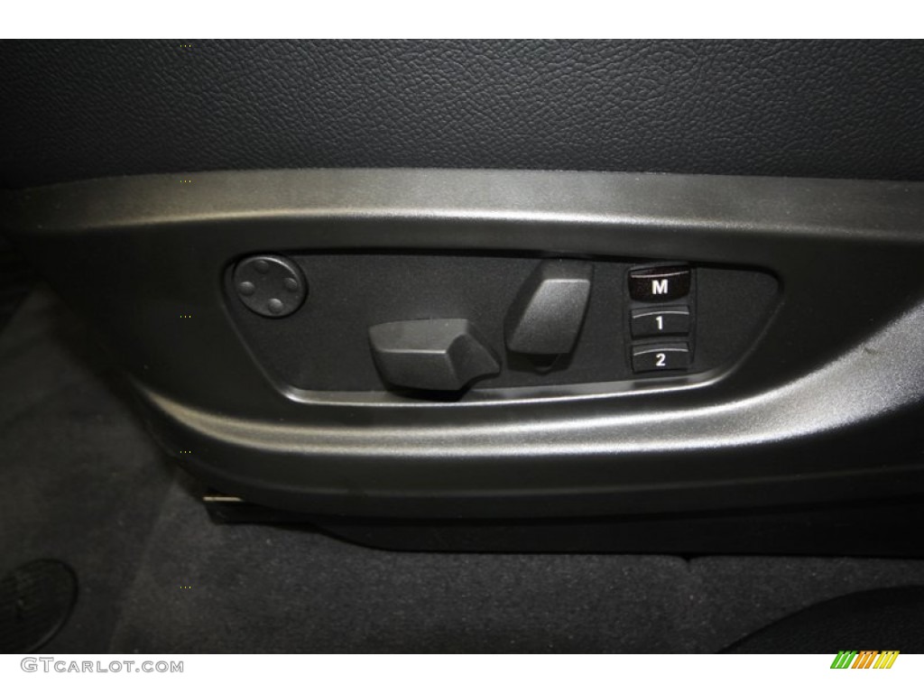2013 X5 xDrive 35i Premium - Platinum Gray Metallic / Black photo #16