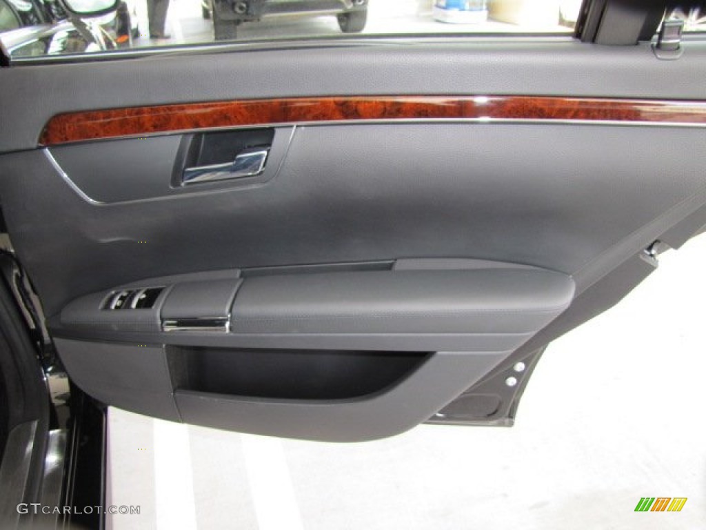 2009 Mercedes-Benz S 63 AMG Sedan Black Door Panel Photo #70307209