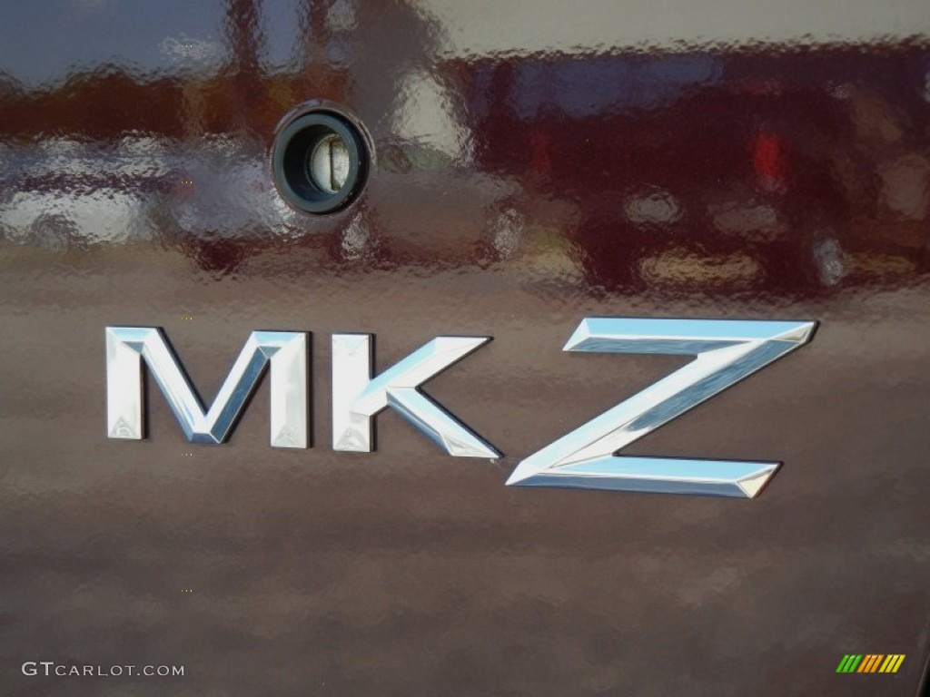 2011 Lincoln MKZ FWD Marks and Logos Photos