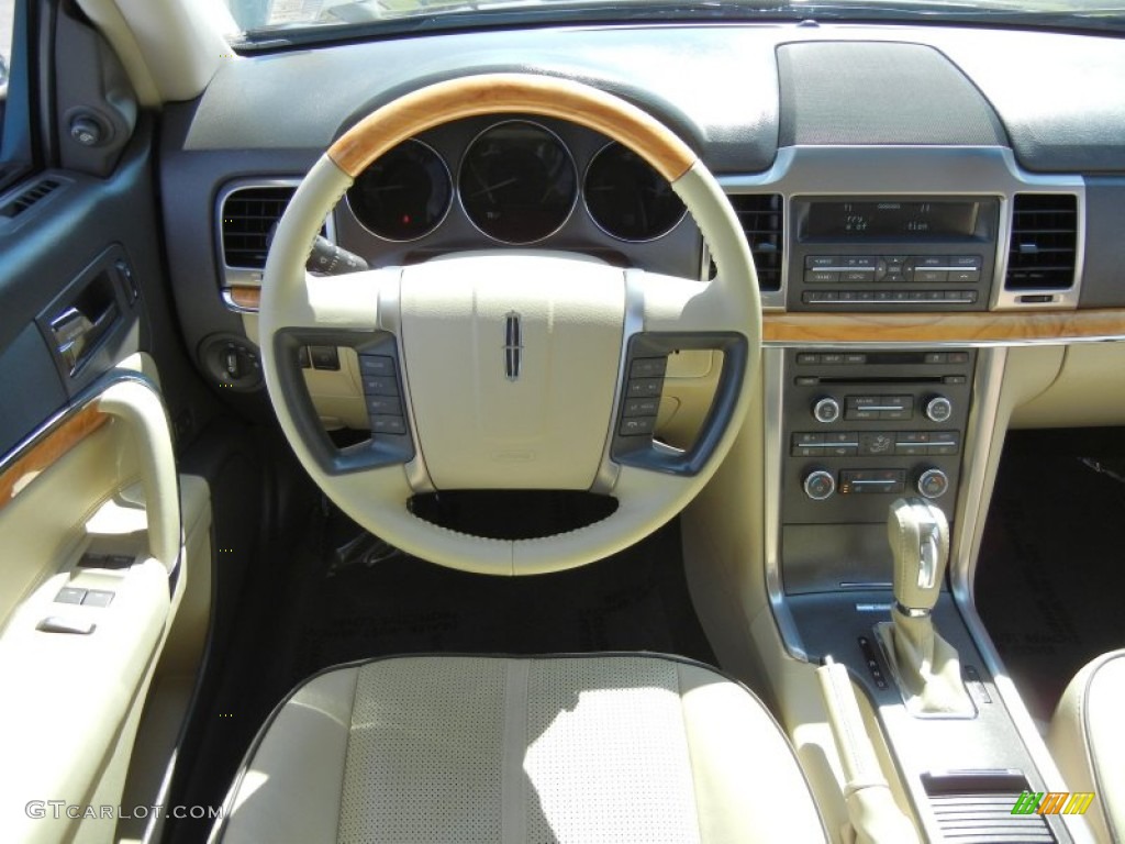 2011 Lincoln MKZ FWD Light Camel Steering Wheel Photo #70311851