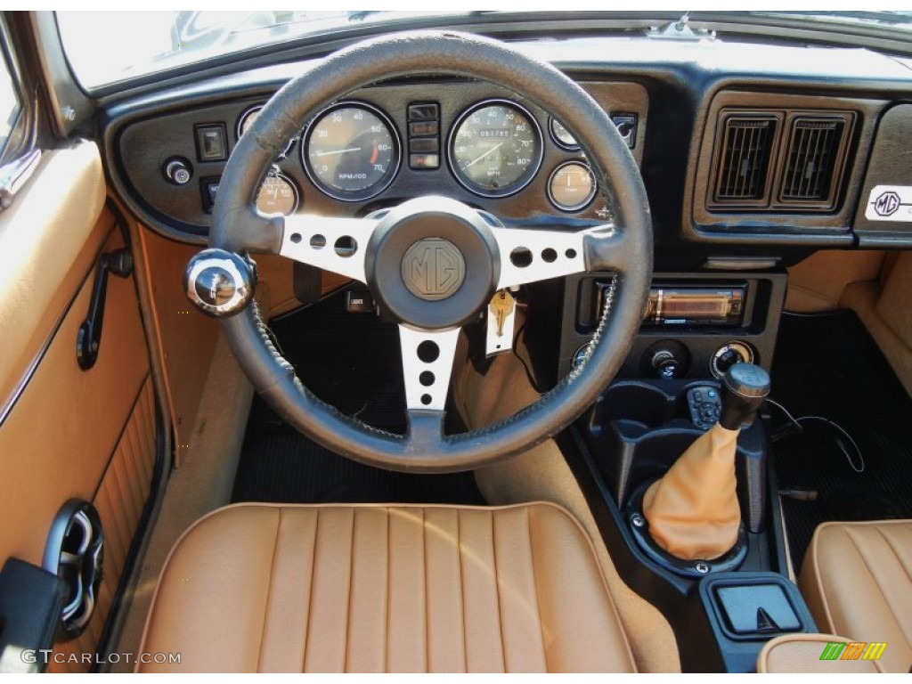 1980 MG MGB Mark III Dashboard Photos