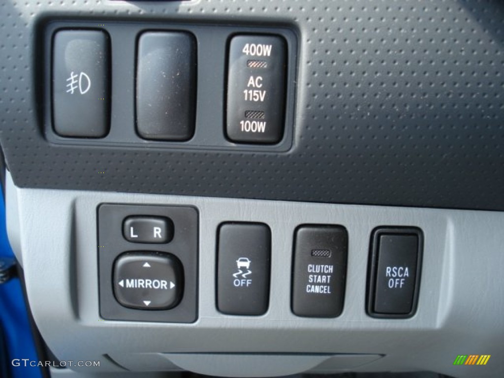 2011 Toyota Tacoma V6 TRD Sport Double Cab 4x4 Controls Photo #70313274