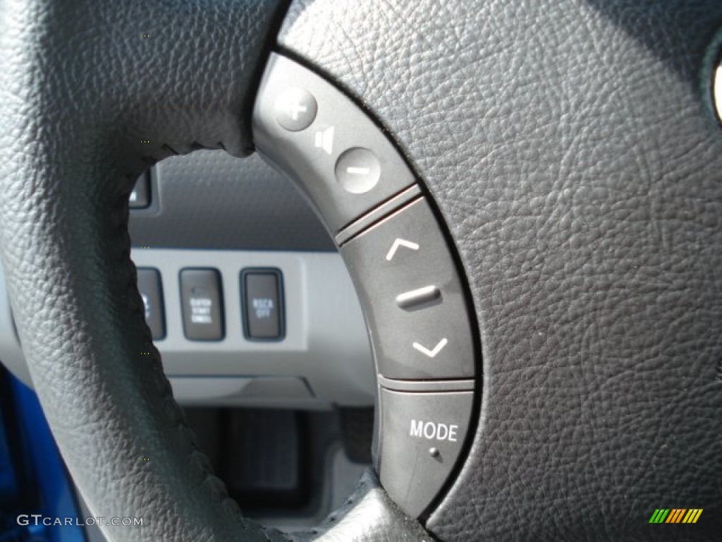 2011 Toyota Tacoma V6 TRD Sport Double Cab 4x4 Controls Photo #70313280