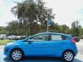 2012 Blue Candy Metallic Ford Fiesta SE Hatchback  photo #2