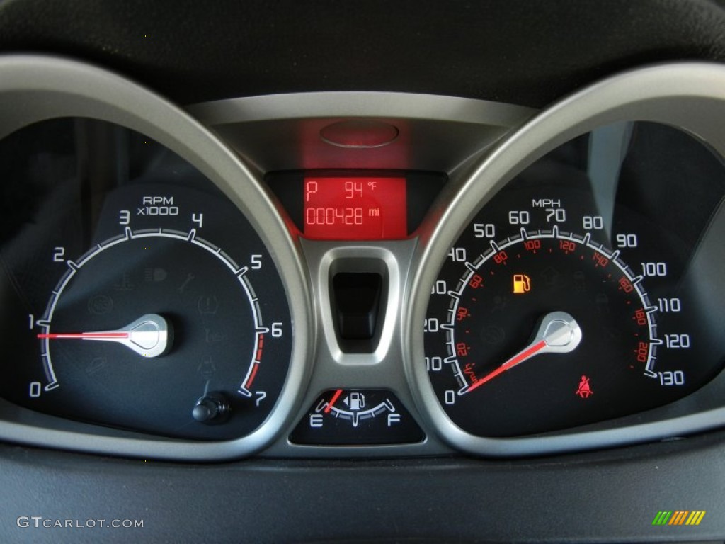 2012 Fiesta SE Hatchback - Blue Candy Metallic / Light Stone/Charcoal Black photo #8