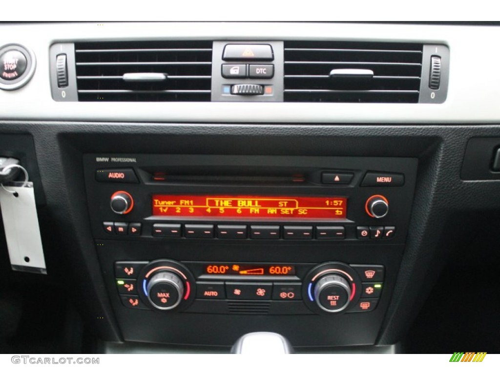2009 3 Series 335i Sedan - Black Sapphire Metallic / Black photo #14