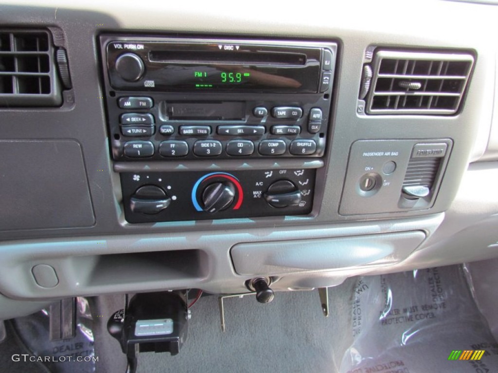 2002 F250 Super Duty XLT SuperCab 4x4 - Toreador Red Metallic / Medium Flint photo #21