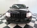 Black - Grand Cherokee Laredo 4x4 Photo No. 2